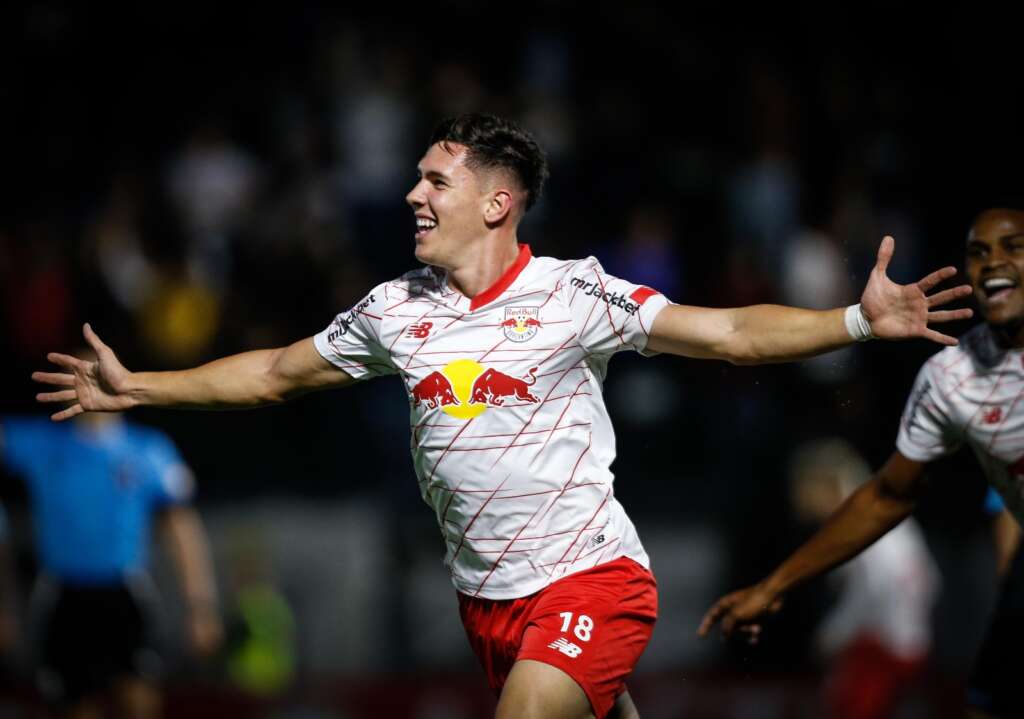 Red Bull Bragantino 2 x 1 Racing-ARG – Borbas faz 2 em 6 minutos e Massa Bruta encaminha vaga