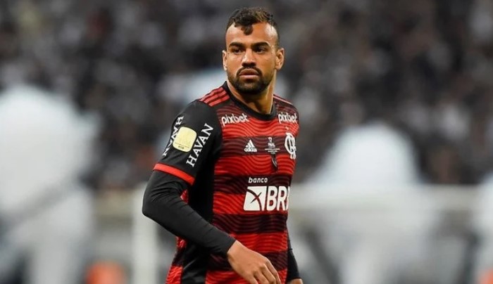 Fabrício Bruno jogando pelo Flamengo.