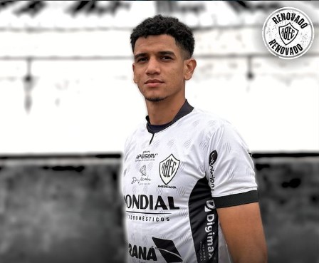 Rio Branco renova com Grigor