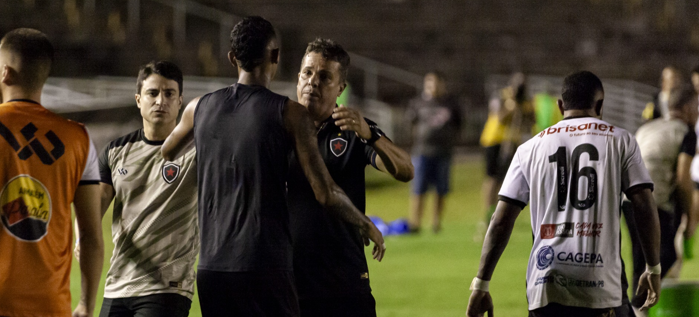 Sob o comando de Evaristo Piza, Botafogo-PB faz seu melhor início de Série C