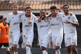 PAULISTA SUB-15: Palmeiras e Santos buscam manter os 100% de aproveitamento