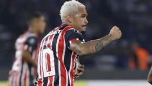 Luciano explica briga com Diniz em São Paulo x Fluminense: 'Ele não é meu treinador'