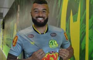 Alex Muralha comemora o ponto somado pelo Mirassol: “Aqui vai ser bem complicado