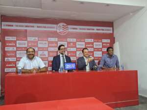 Apresentado no Náutico, 