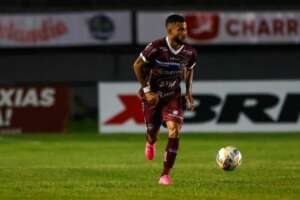 Série C: Caxias-RS rescinde com lateral e contrata substituto