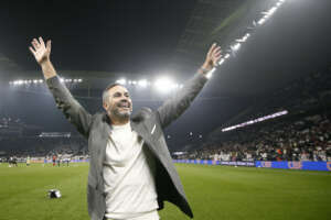 Artur Jorge celebra 'vitória justa' contra o Corinthians, mas evita exaltação no Botafogo