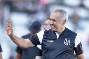 Nelsinho pede e Ponte Preta agenda jogo-treino contra Portuguesa visando crescimento na Série B