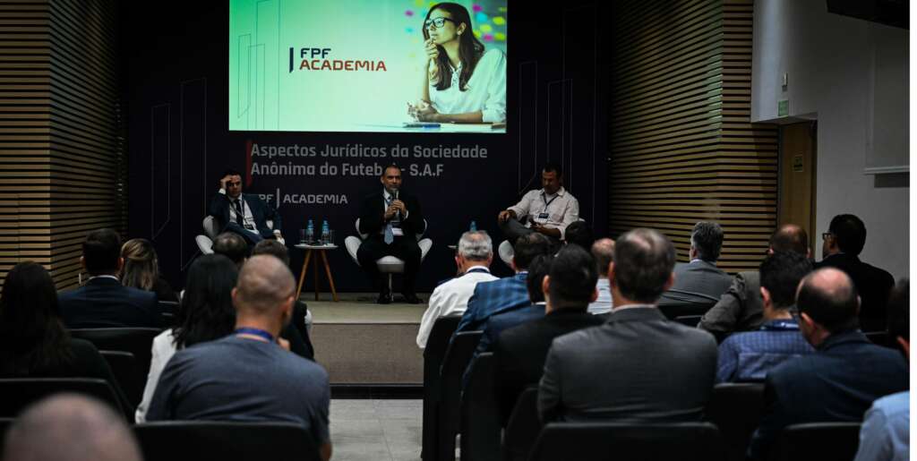 2ª dia do curso de Aspectos Jurídicos da SAF movimenta a terça