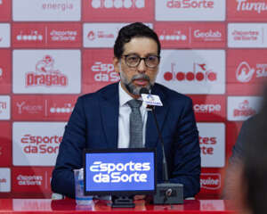 Presidente do Náutico admite má fase na Série C: 