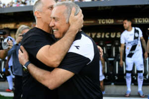 Seleção FI da 10ª rodada da Série B chega eclética e comandada pelo 'pai' Baptista