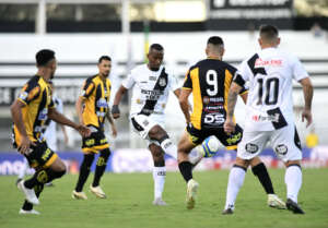 Botafogo-SP x Ponte Preta - Quem vai abrir distância do Z-4 neste duelo paulista?