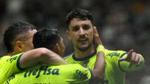 Palmeirenses contrariam boatos e saem em defesa de Dudu: ‘Todos estão felizes’