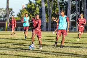 Série C: Ferroviária treina antes de visitar Ferroviário-CE; Dupla retorna