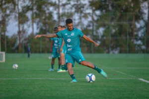 Dérbi 207: Em Itu, Pintado faz testes e Guarani está quase pronto para clássico na Série B