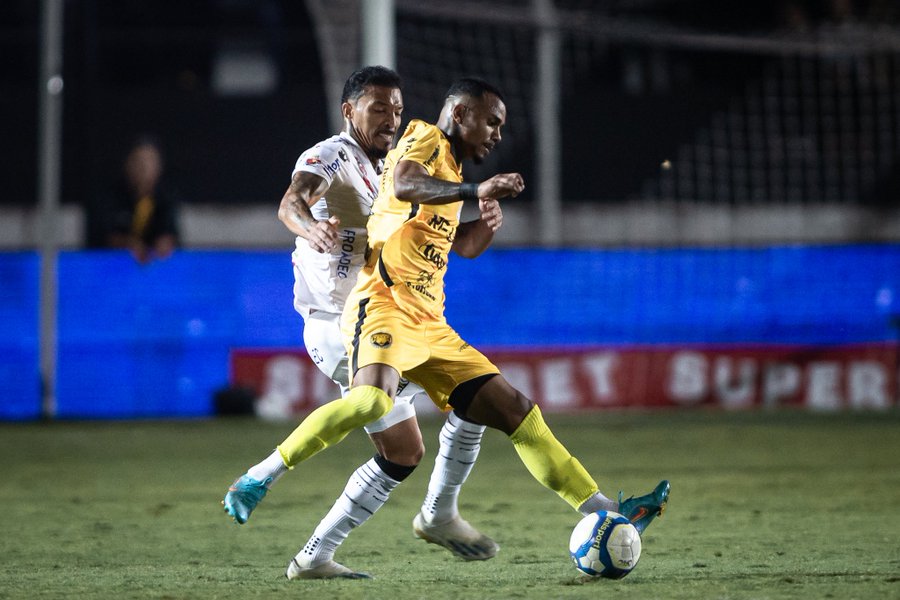 Jô lamenta derrota do Amazonas na Série B: ‘Fora de casa é sempre mais difícil’