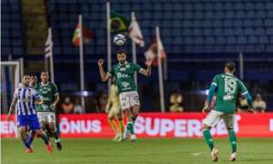 Na melhor atuação do ano, Guarani perde de virada para Avaí