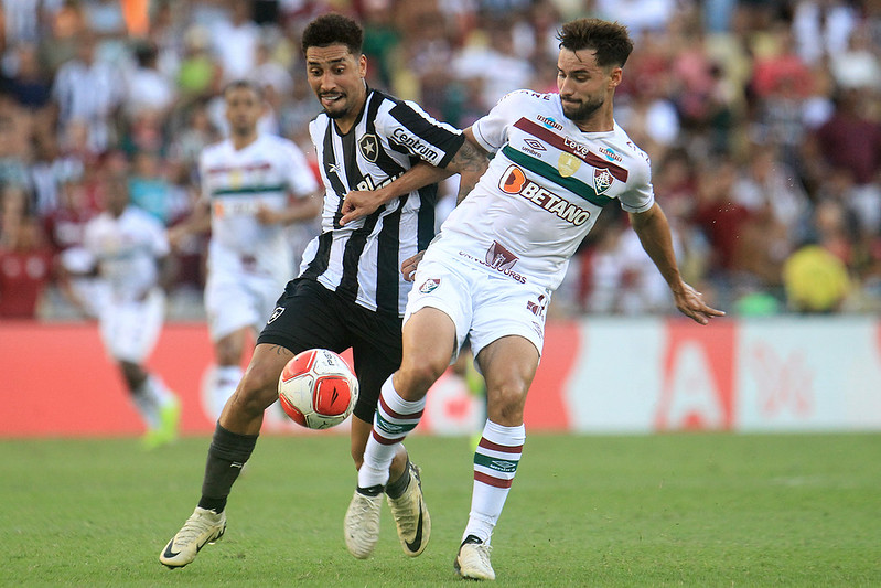 Botafogo e Fluminense se enfrentam no Brasileirao