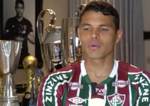 Thiago Silva altera voo de retorno ao Brasil, mas apresentação ao Flu segue na sexta