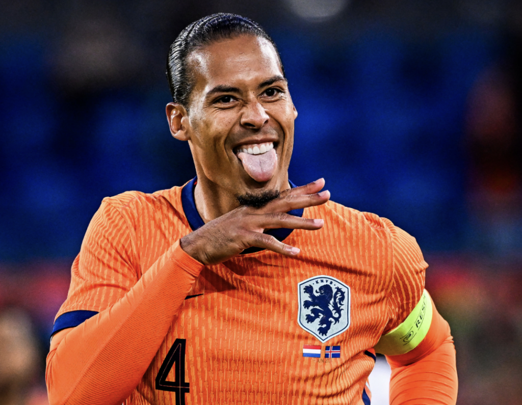 AMISTOSOS: Holanda fecha série diante da Islândia com nova goleada e chega à Euro empolgada