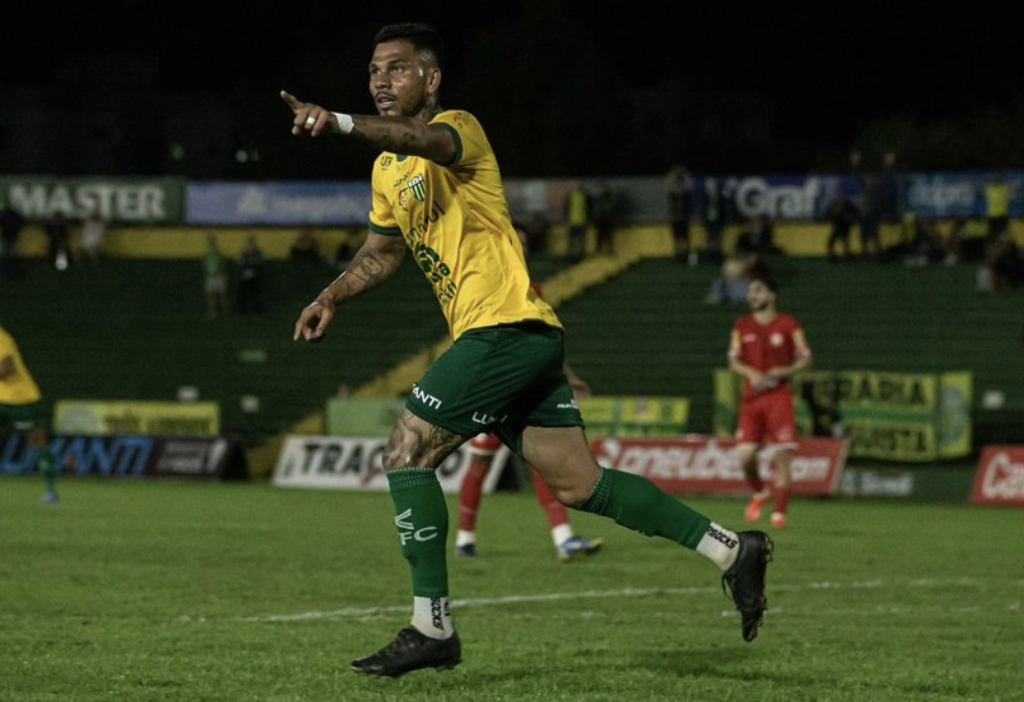 SÉRIE C: Ypiranga volta a vencer e sobe para o 6º lugar; Floresta desencanta