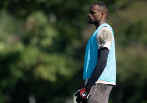 Atlético-GO x Corinthians - Timão busca apagar crise e fugir do Z4