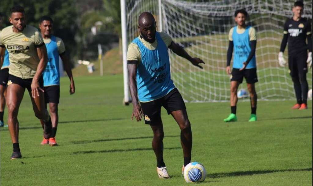 Allano quer vitória do Criciúma em casa após triunfo fora