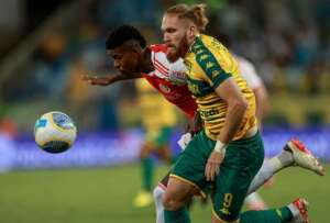 Cuiabá 0 x 1 Internacional - No retorno, uma vitória suada