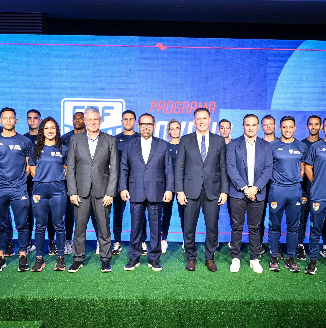 Profissionalização e renovação: FPF lança Programa Jovens Árbitros