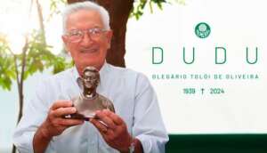 Estêvão ansioso e jogadores do Palmeiras homenageiam Dudu