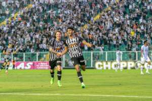 Após reabilitação, técnico do Figueirense agradece torcida: 'Sairemos da Série C juntos'