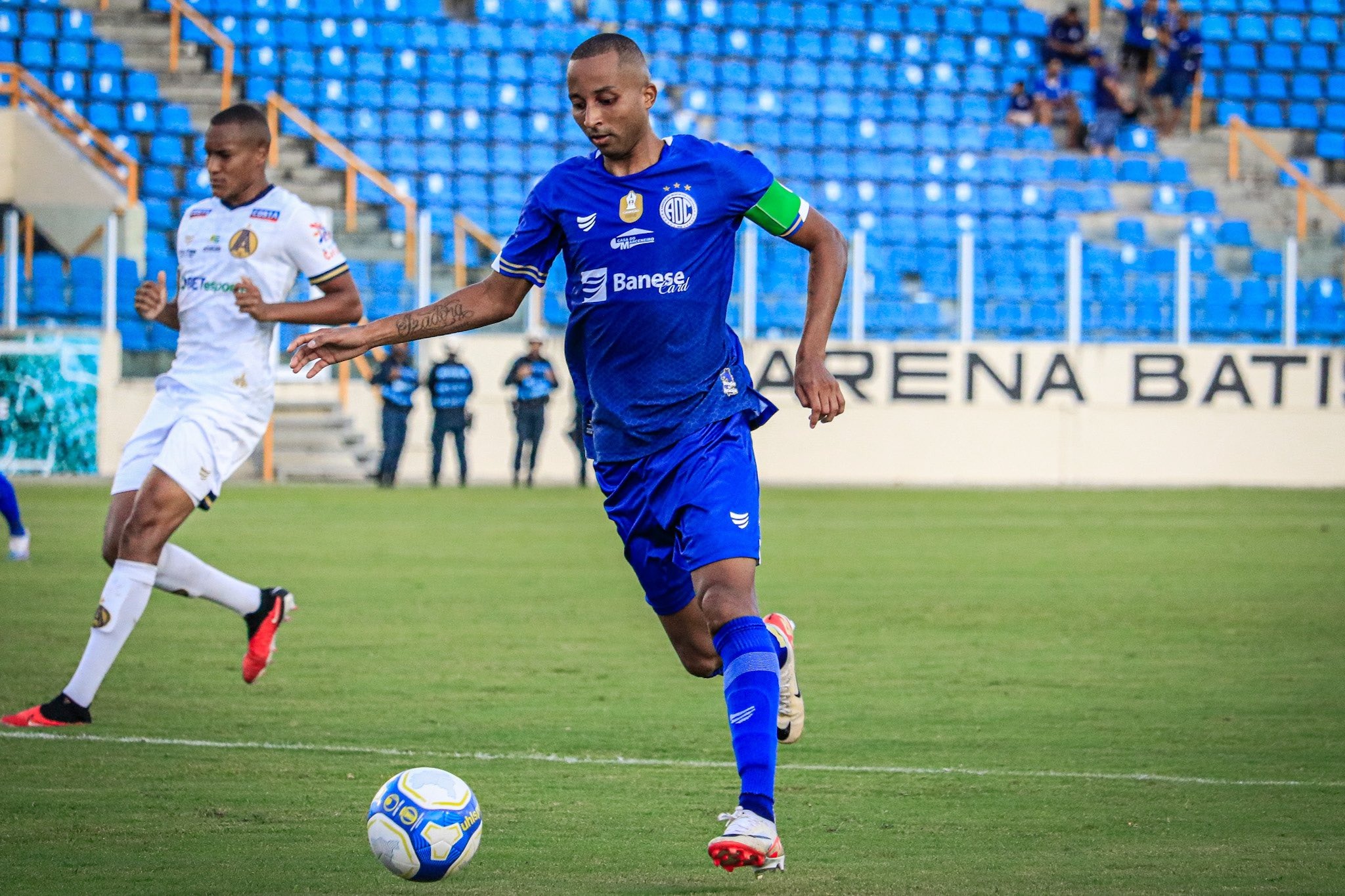 Confiança-SE 3 x 1 Aparecidense-GO - Vitória importante em jogo movimentado (Foto: Mikael Machado/ADC)