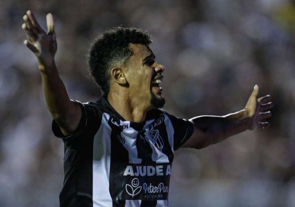 Atacante do Ceará tem misto de sensações em nova derrota na Série B