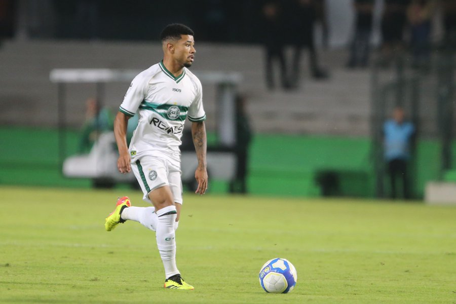 Lucas Ronier Coritiba 1