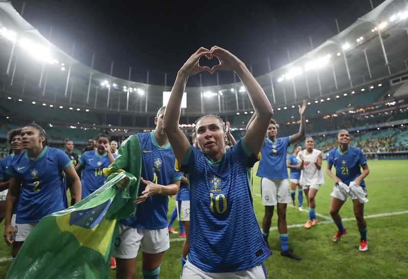 Marta celebra chance na selecao feminina