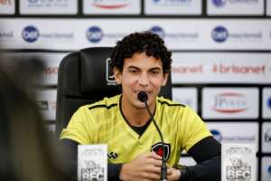 Série C: Meia do Botafogo-PB celebra liderança mas pede 