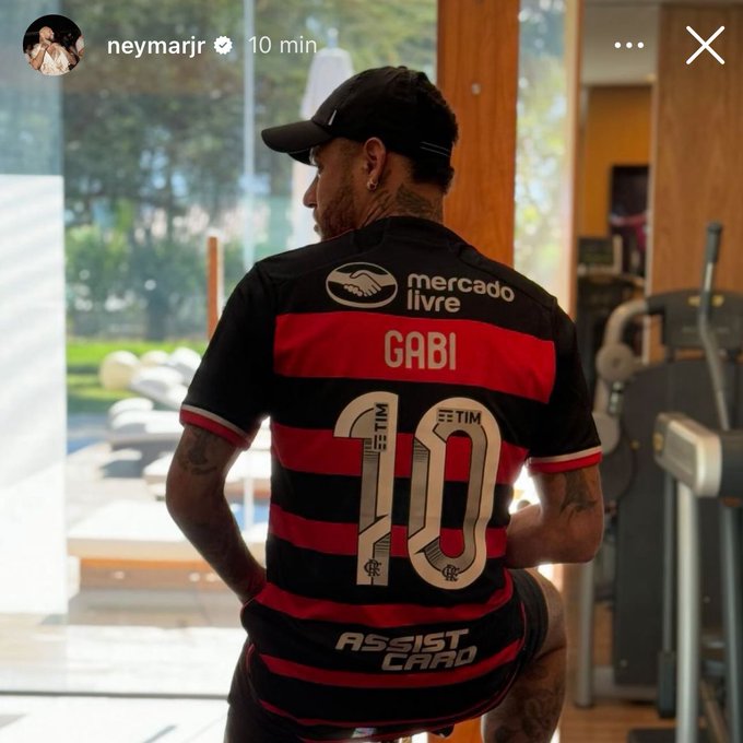 Neymar posta foto com camisa 10 de Gabigol no Flamengo