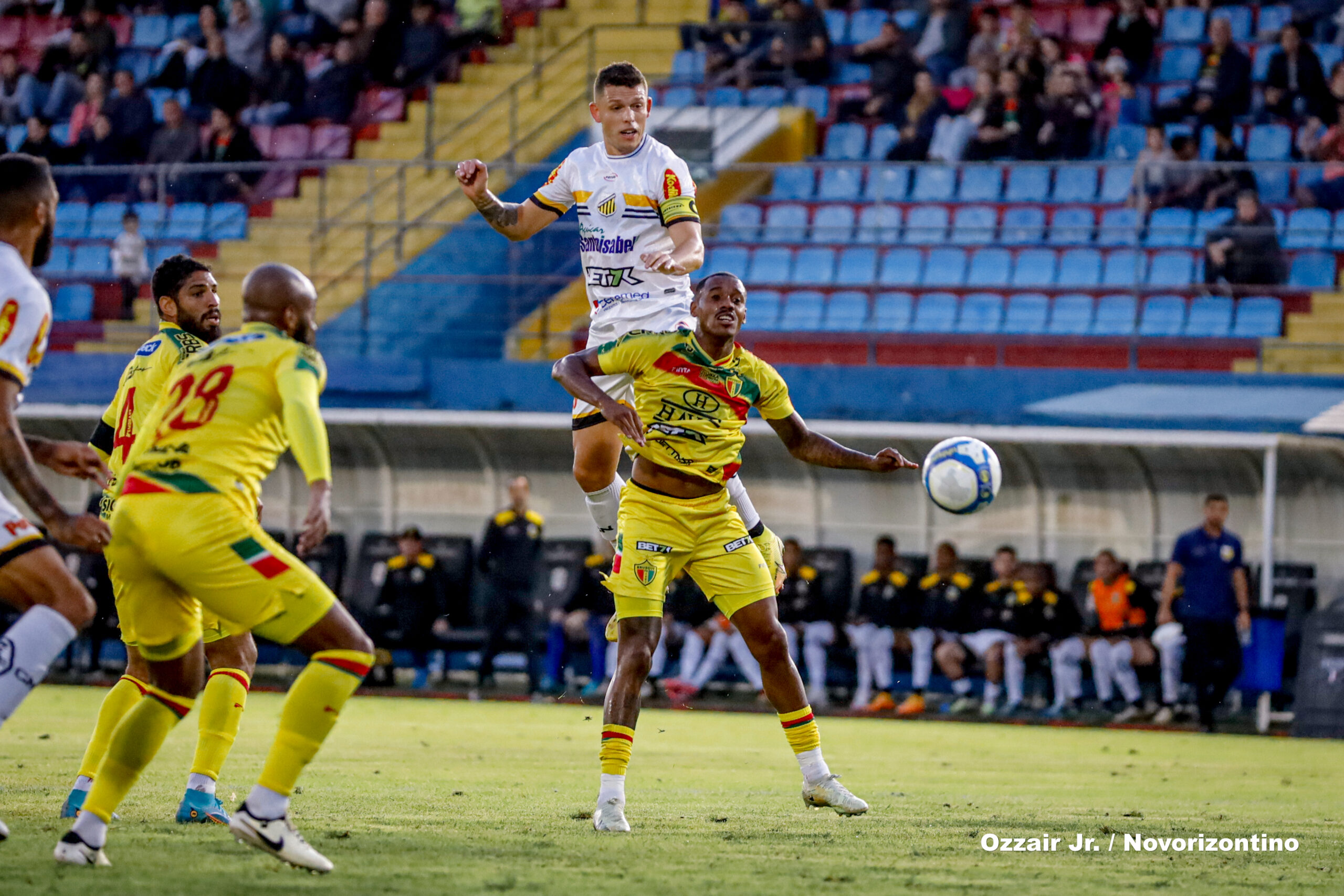 Técnico do Novorizontino valoriza empate na Série B, mas reclama de ‘gramado ruim’