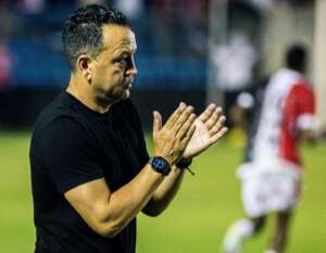 Série C: Técnico do Ferroviário-CE conquista segunda vitória consecutiva e encosta no G8