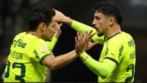 Piquerez bate pênalti no Palmeiras e deixa torcida intrigada