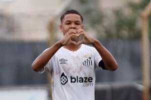 PAULISTA SUB-15: Santos goleia; Palmeiras e São Paulo empatam