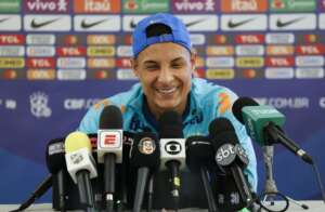 Copa América: Arana pede apoio e vê seleção brasileira 'com cabeça boa' para desencantar