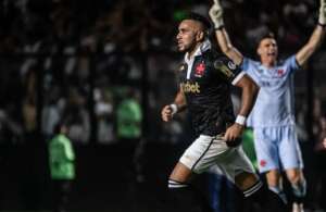 Payet segue como desfalque no Vasco contra o Bahia