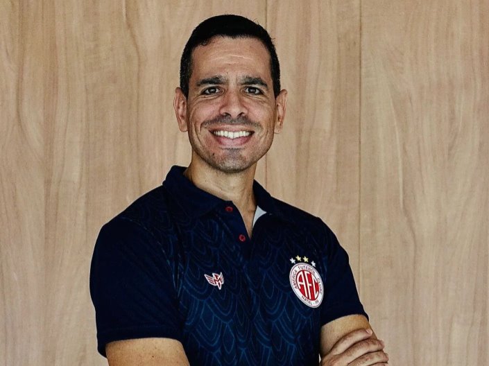 Ex-presidente do Bahia é o novo diretor de futebol do Vasco