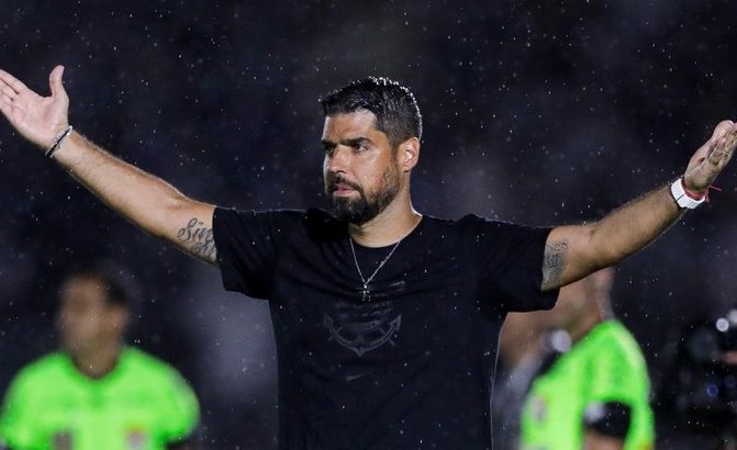 Corinthians enfrenta o São Paulo com seis desfalques e Raniele pede apoio dos torcedores