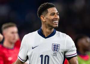 EUROCOPA: Inglaterra leva sufoco, mas estreia com vitória sobre a Sérvia