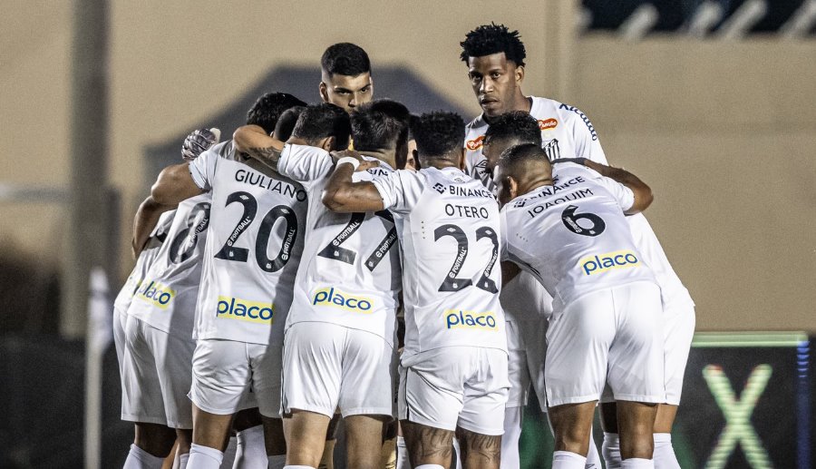 Santos inicia semana sob pressão e Carille espera machucados