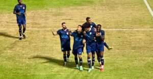 CRAC-GO 4 x 1 Capital-TO - Leão goleia e se firma no G4 do Grupo A5