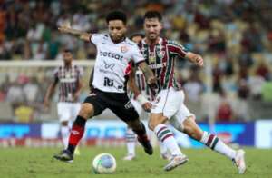Fluminense 0 x 1 Vitória - Leão cala Maracanã e afunda Tricolor na lanterna