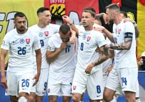 EUROCOPA: Lukaku tem 2 gols anulados e Bélgica perde da Eslováquia em estreia