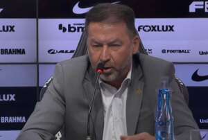 Augusto Melo nega saída de Carlos Miguel do Corinthians: 'Não estou sabendo'